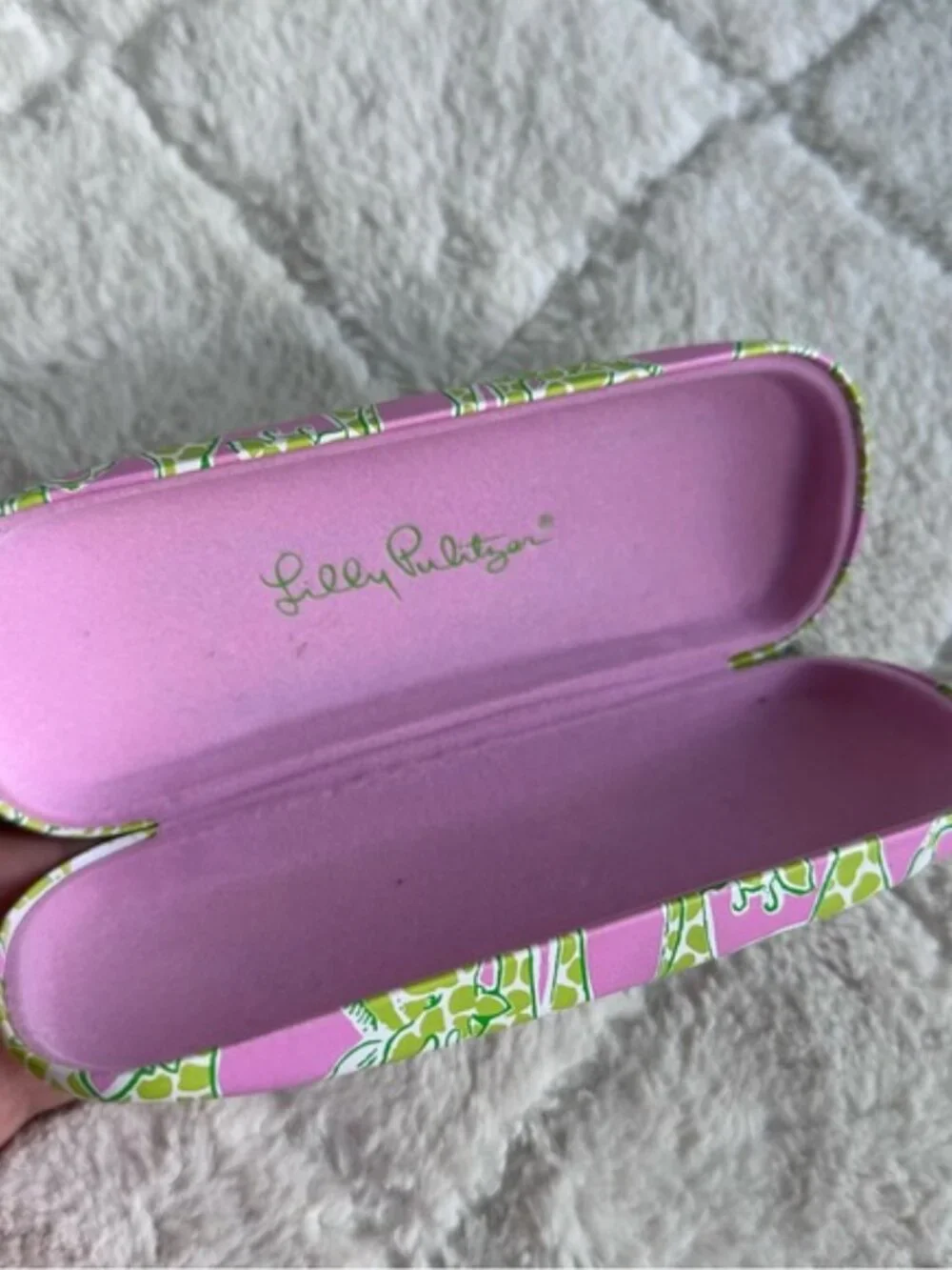 Lilly Pulitzer | Green and Pink Giraffe Print Hard Shell Eyeglass Case